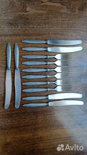 Набор столовых приборов
