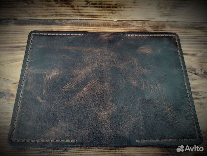 Кожаная обложка на паспорт