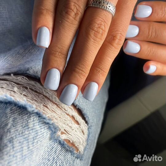 Маникюр с покрытием гель-лаком