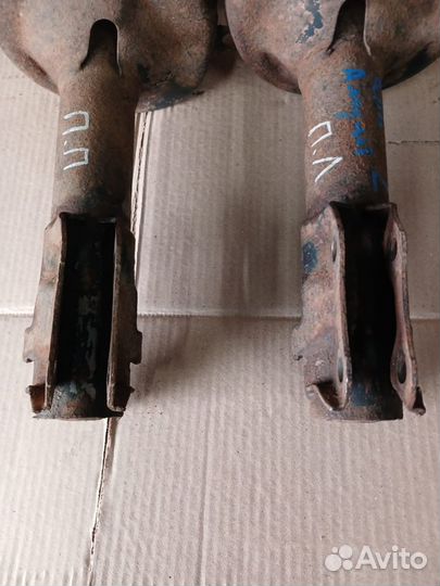 Передние стойки Chery Amulet (A15)