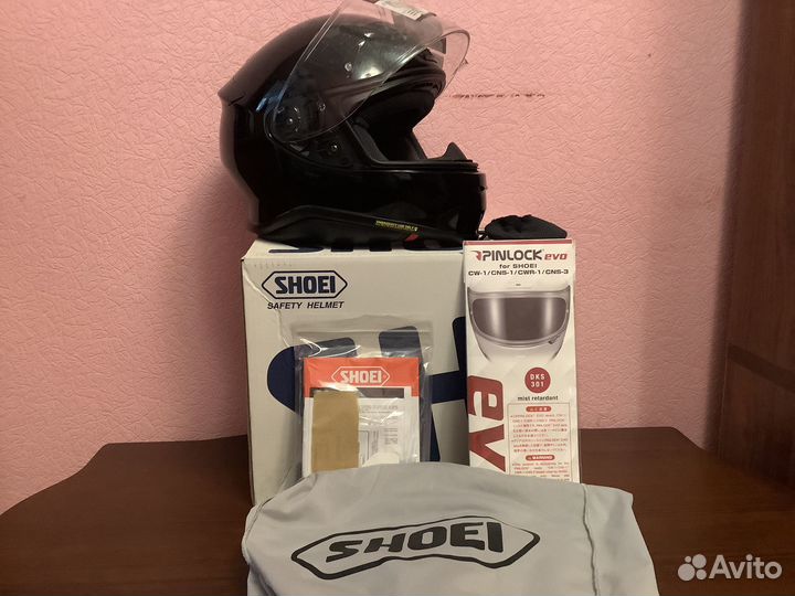 Продается шлем Shoei NXR