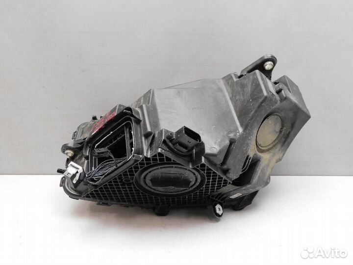 Фара правая Mercedes-Benz GLC Coupe