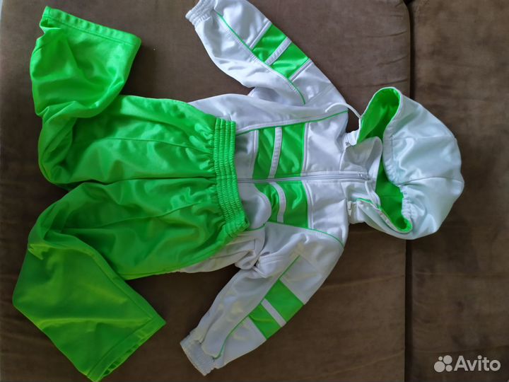 Спортивный костюм