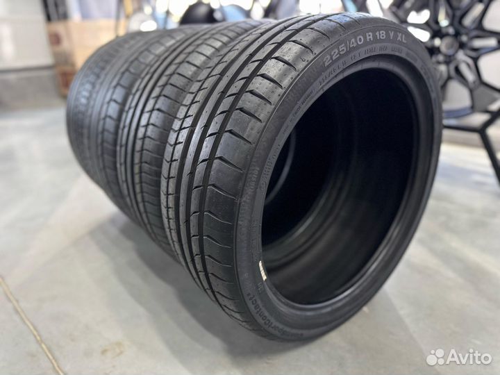 Continental ContiSportContact 5 SSR 255/35 R19 и 225/40 R19 96Y