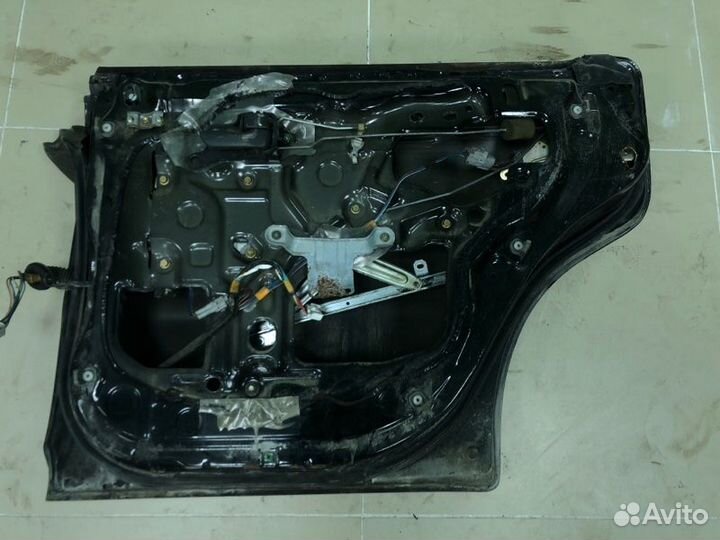 Дверь задняя правая Toyota Carina Ed ST200