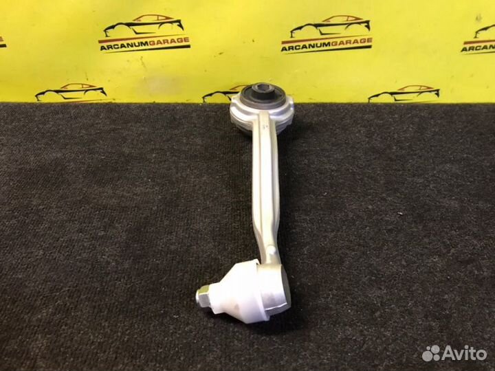 Рычаг верхний передний правый Mercedes
