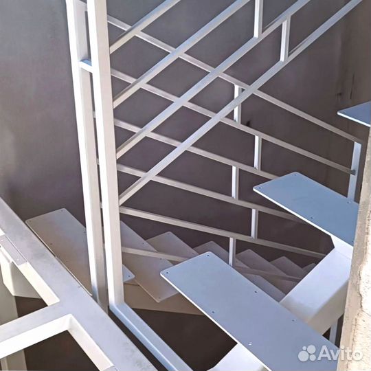 Лестница металлическая