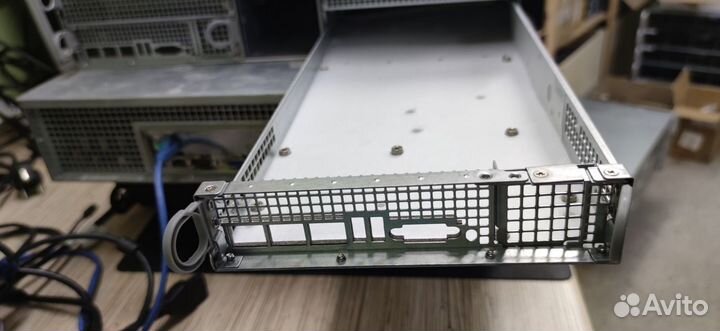 Серверный корпус CSE-217HQ