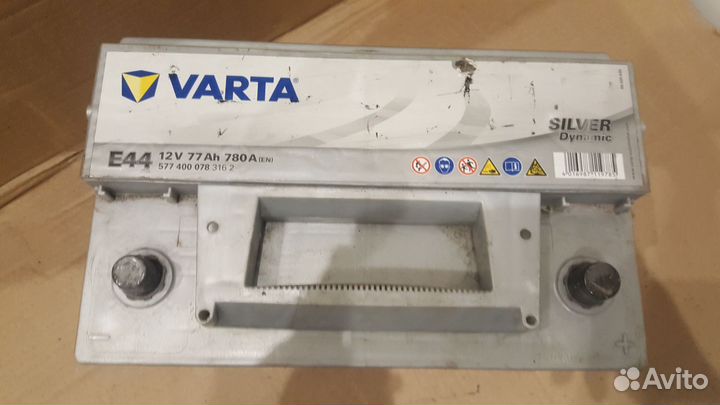Аккумулятор б/у Varta E44 77Ач 780А