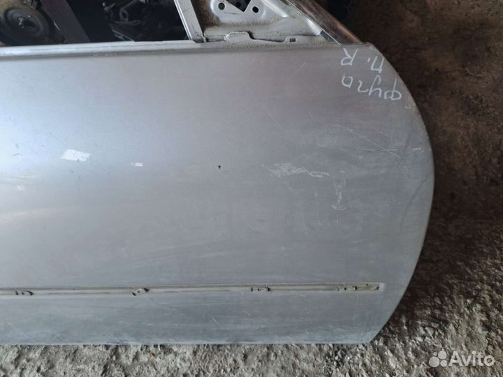 Дверь передний правый Nissan Fuga Infiniti m35