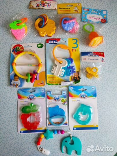 Пустышки, бутылочки, прорезыватели