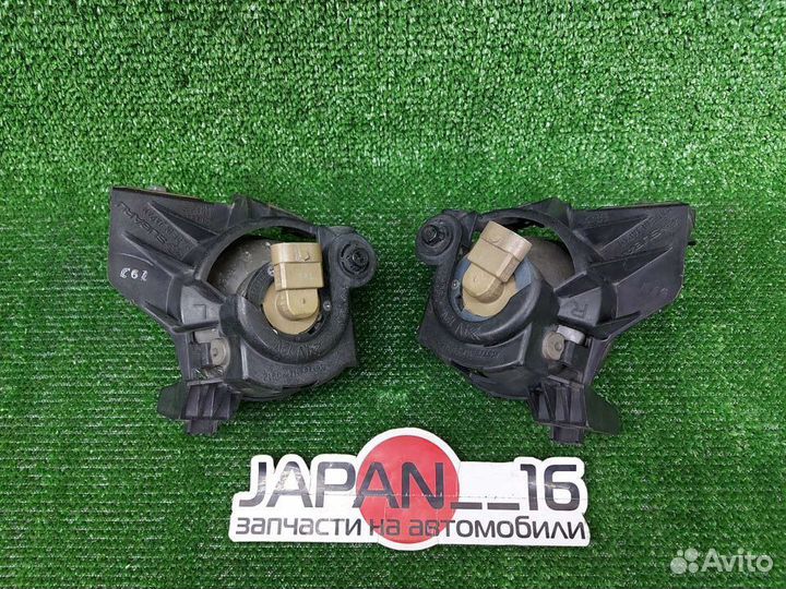 Фара противотуманная Subaru Impreza GH GE комплект