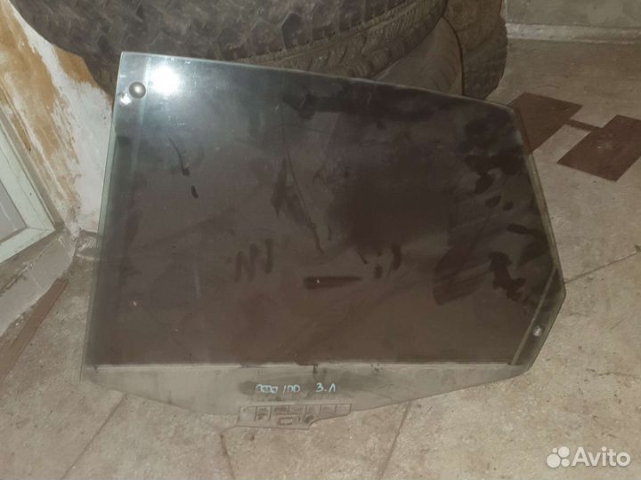 Стекло двери задней Ауди 100 С4