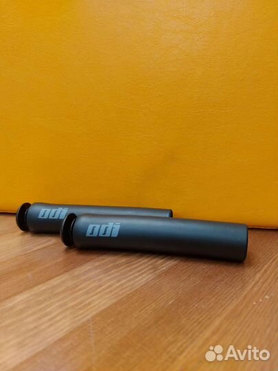 Грипсы для велосипеда Odi