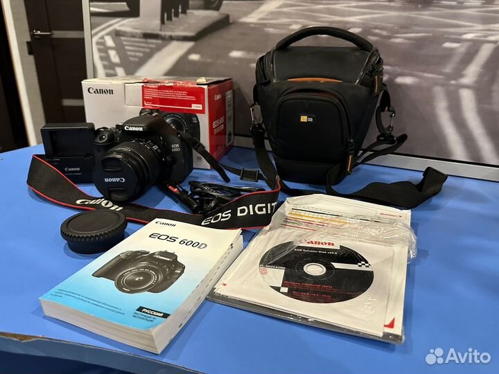 Фотоаппарат Canon eos600D kit
