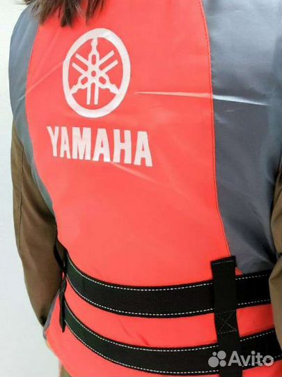 Спасательный жилет