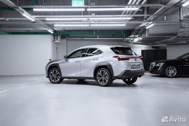 Lexus UX 2.0 CVT, 2023, 1 км