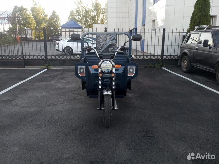 Трицикл электрический грузовой