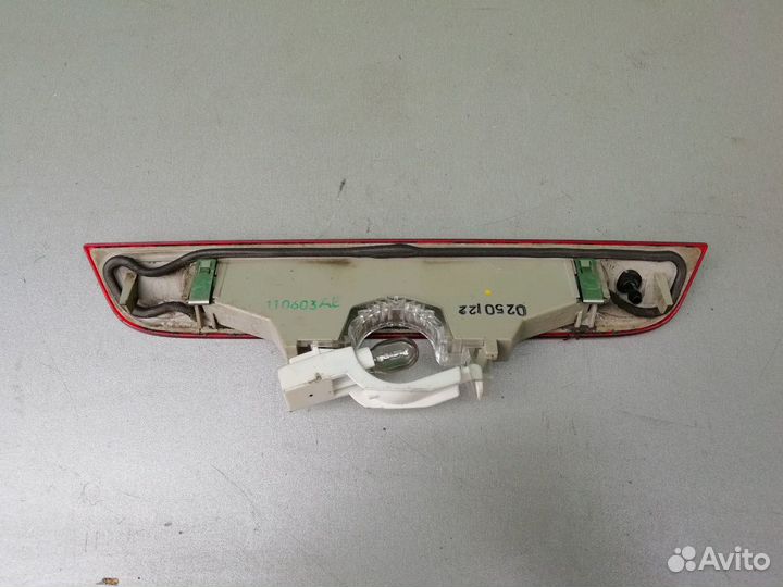 Стоп сигнал крышки багажника Форд Фьюжн