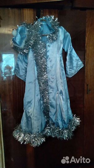 Костюмы парики