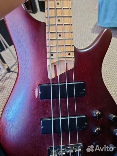 Бас гитара Ibanez SR-500