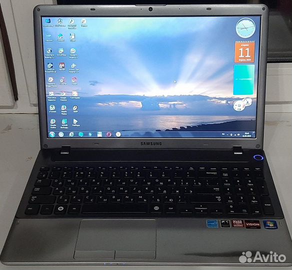 Ноутбук Samsung 355U5C