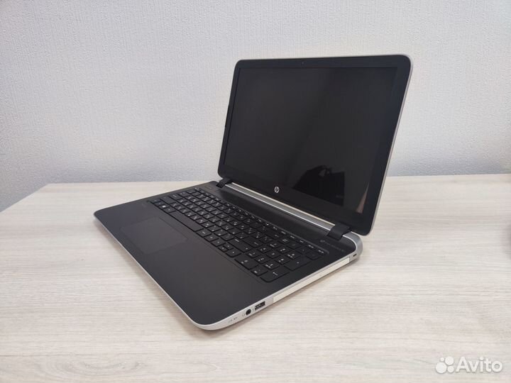 Ноутбук HP A10 5745M(4 ядрa) 8+256Gb Radeon 2Gb