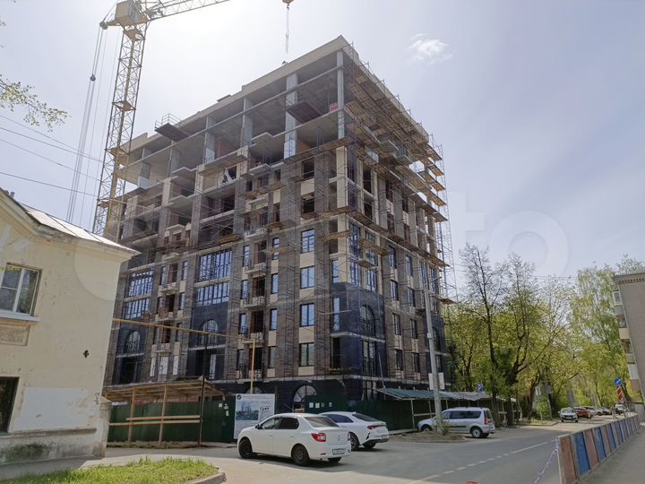 2-к. квартира, 147 м², 2/10 эт.