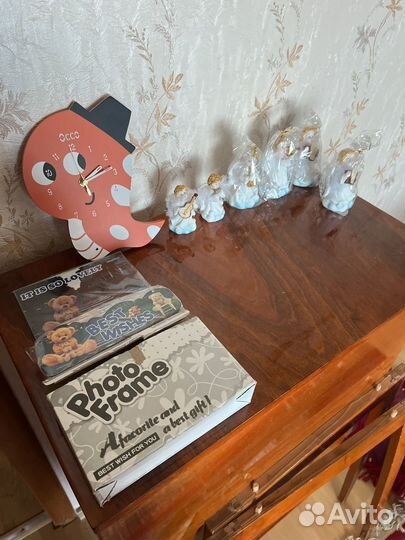 Фигурки ангел, фоторамка и часы детские