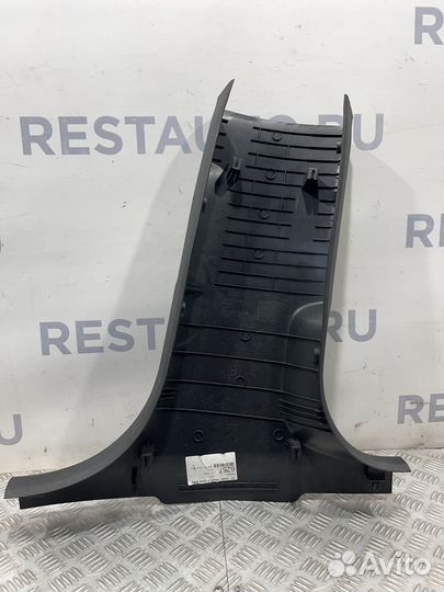 Обшивка стойки Audi A7