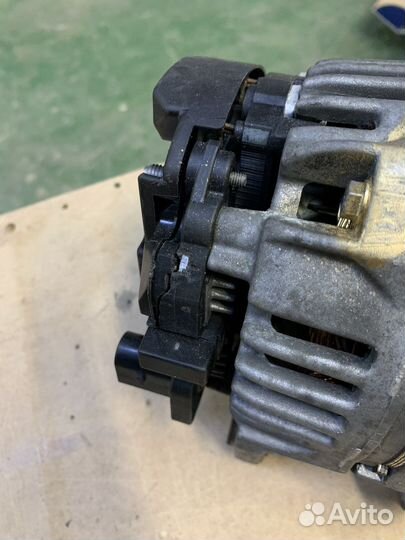 Генератор 90а vag