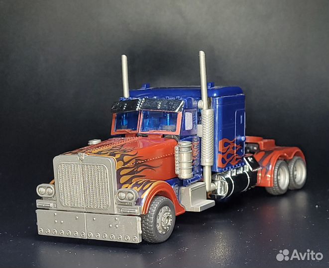 Transformers Optimus (MA)