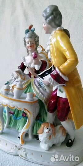 Антикварная статуэтка. Фарфор. Германия