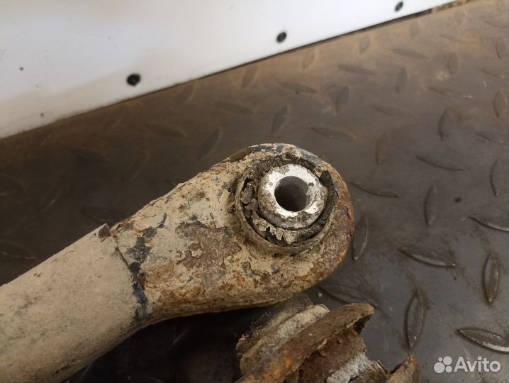 Рычаг задний поперечный для BMW 3-serie E36