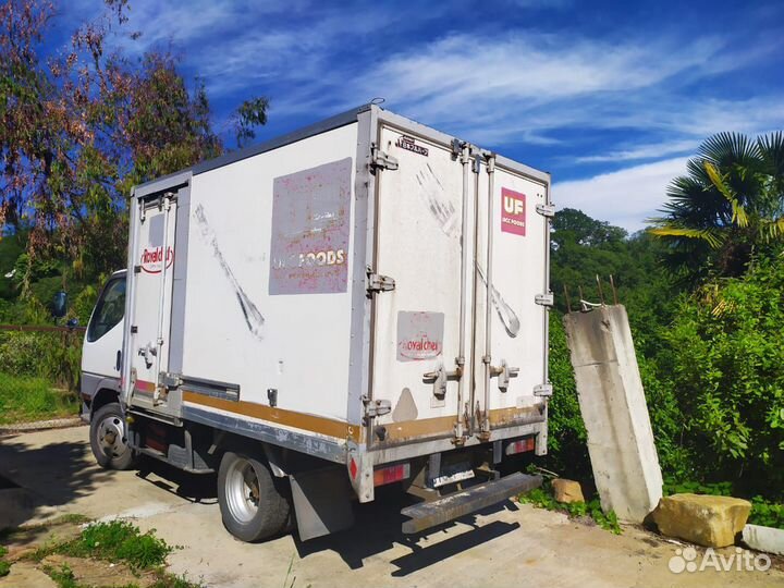Mitsubishi Fuso Canter рефрижератор, 2001