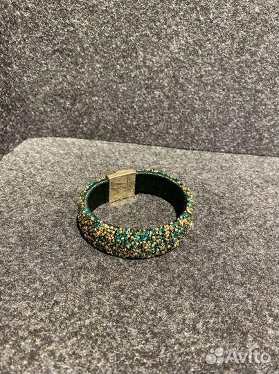 Браслет на магните новый