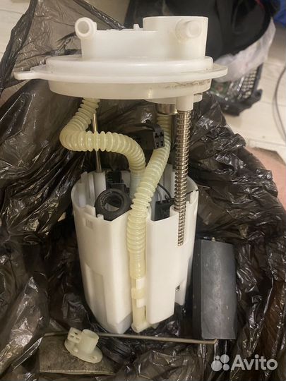 Топливный модуль в сборе на ваз 16 кл