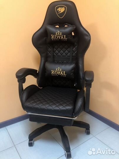 Офисное кресло (геймерское). Кресло для директора