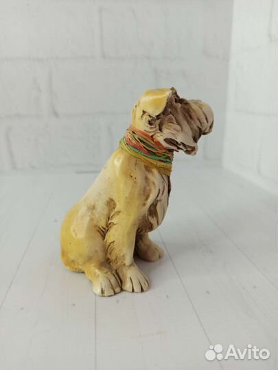 Фигурка сторожевой пес