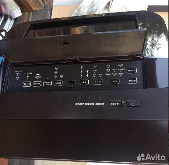 Очиститель воздуха Daikin MCZ70W-T