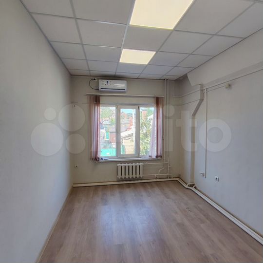 Сдам офисное помещение, 105.6 м²