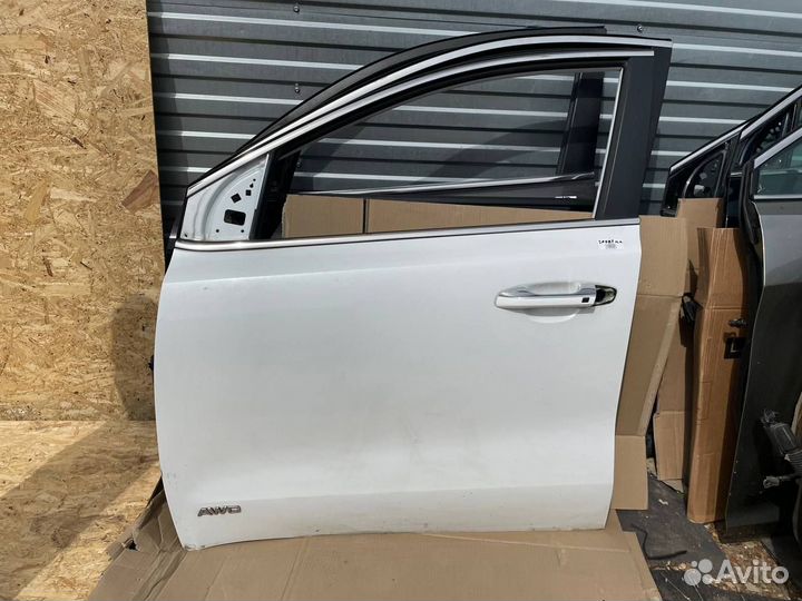 Передняя левая дверь Киа Спортейдж 4 QL