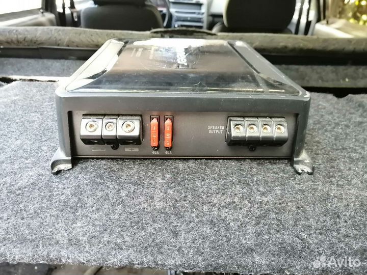 Усилитель Pioneer GM-D8601