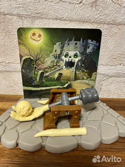 Игрушки Hero Eggs Яйцеголовые монстры