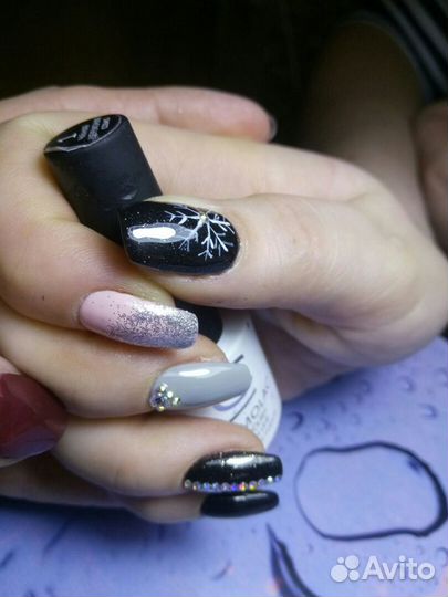 Маникюр Педикюр