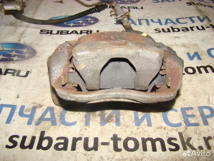 Суппорт тормозной RR BEE-2002г. (Тормозная система