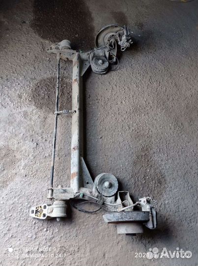 Балка задняя пассат б5