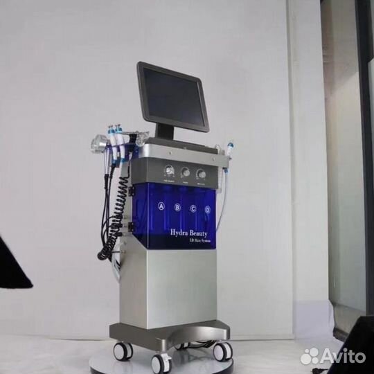 Hydrafacial аппарат гидропилинга