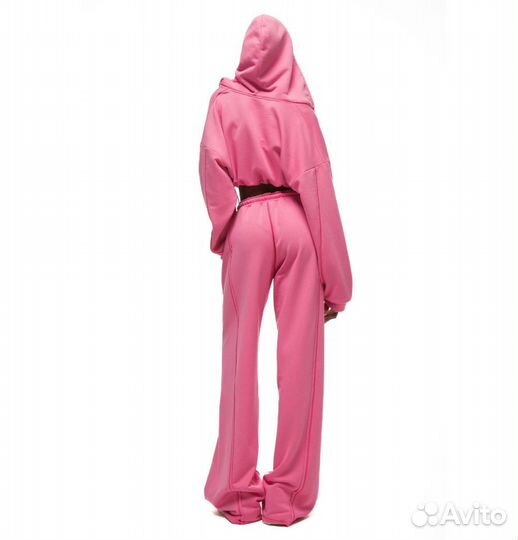 Спортивный костюм женский