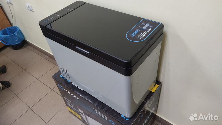 Автохолодильник новый 49 л